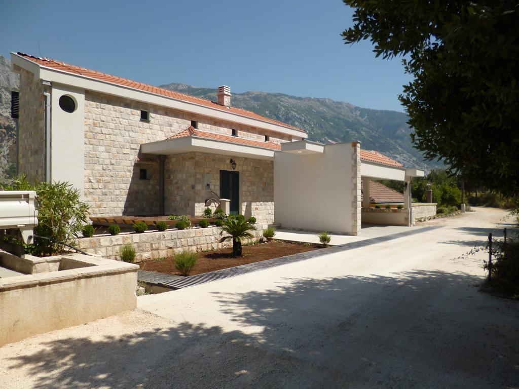 Villa "M Family" Kotor Exterior photo